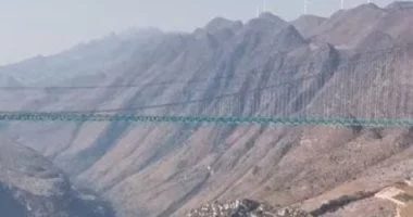 جسور الصين توقف تجربة القفز بلا حبال بعد جدل واسع