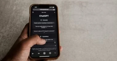 مليون مستخدم يستشيرون ChatGPT حول الانتحار أسبوعيًا