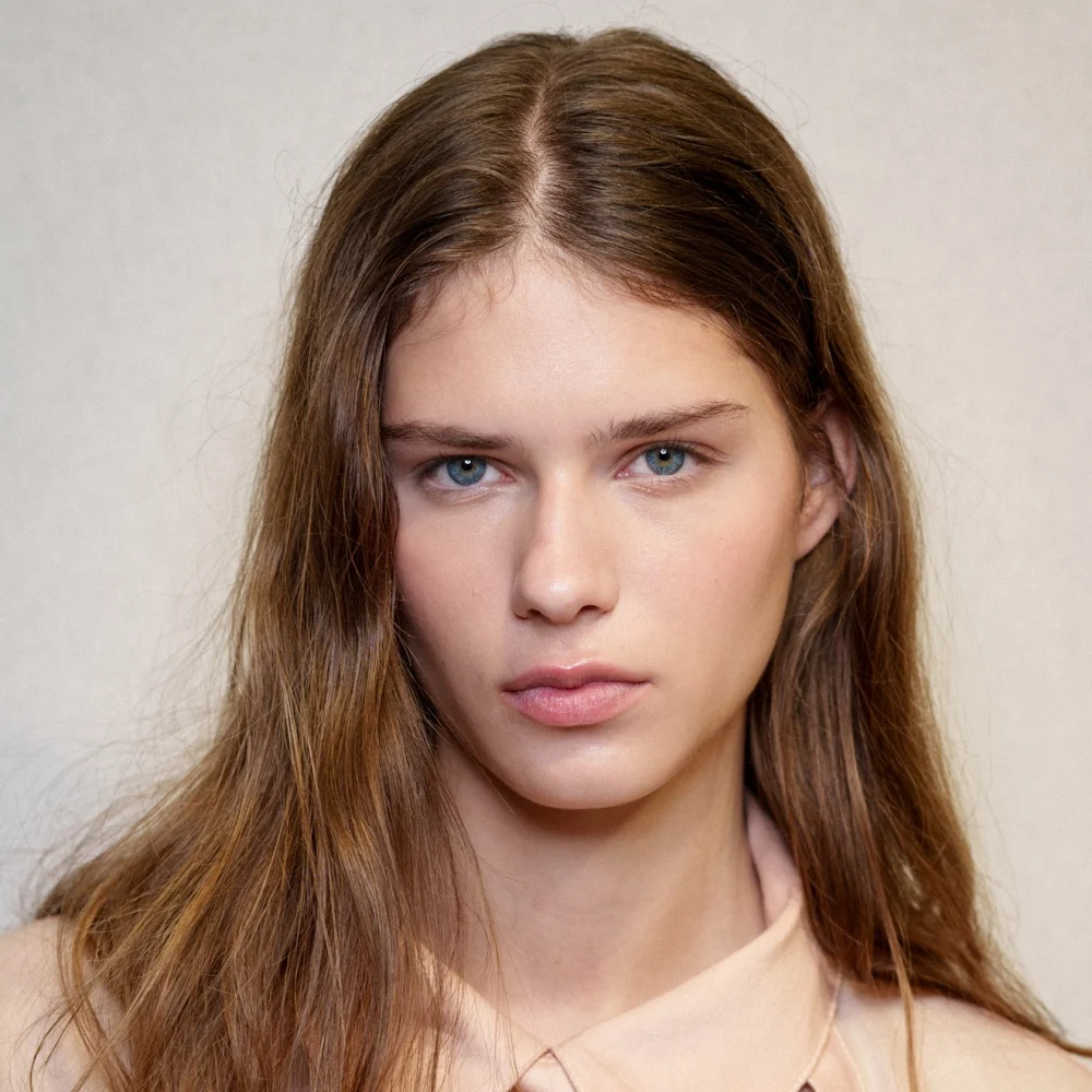 جلسات تجميل آمنة لتعزيز ثقة النساء بعد التعافي من السرطان