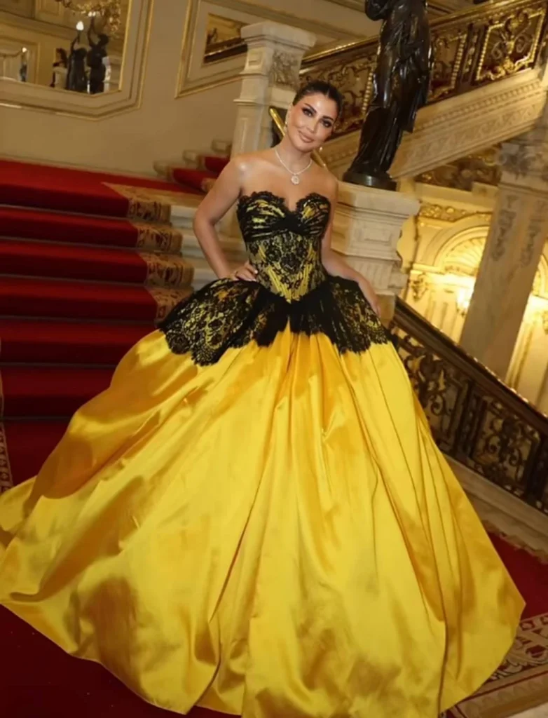 جومانا مراد تتألق أنوثة بفستان الأميرات