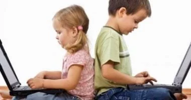 ابنك مدمن ألعاب إلكترونية؟ 6 بدائل صحية لاستخدام الإنترنت بإيجابية