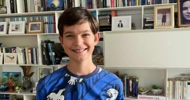 طفل يتحول لمصور محترف ويحصل على ذهبية في مسابقة تصوير الطيور 2025