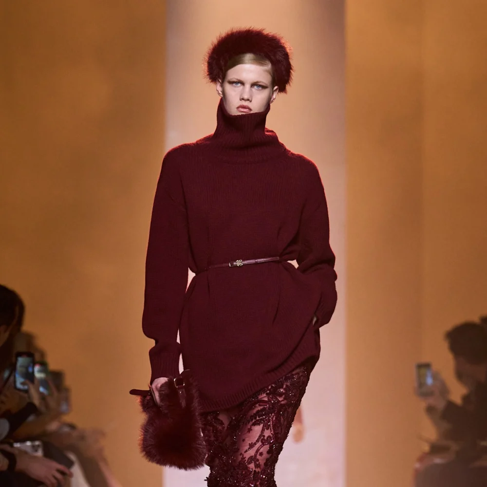 البوردو لون يخاطب الحواس في خريف وشتاء 2025