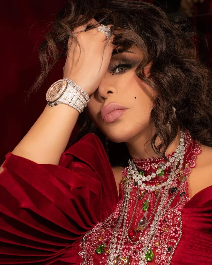 داخل علبة مجوهرات أحلام الشامسي: إحدى أبرز ساعات العالم