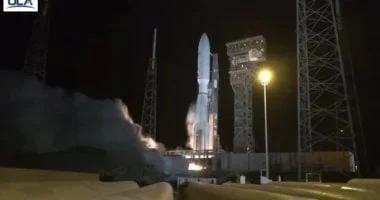 أطلس 5 يطلق 27 قمراً صناعياً لأمازون للإنترنت