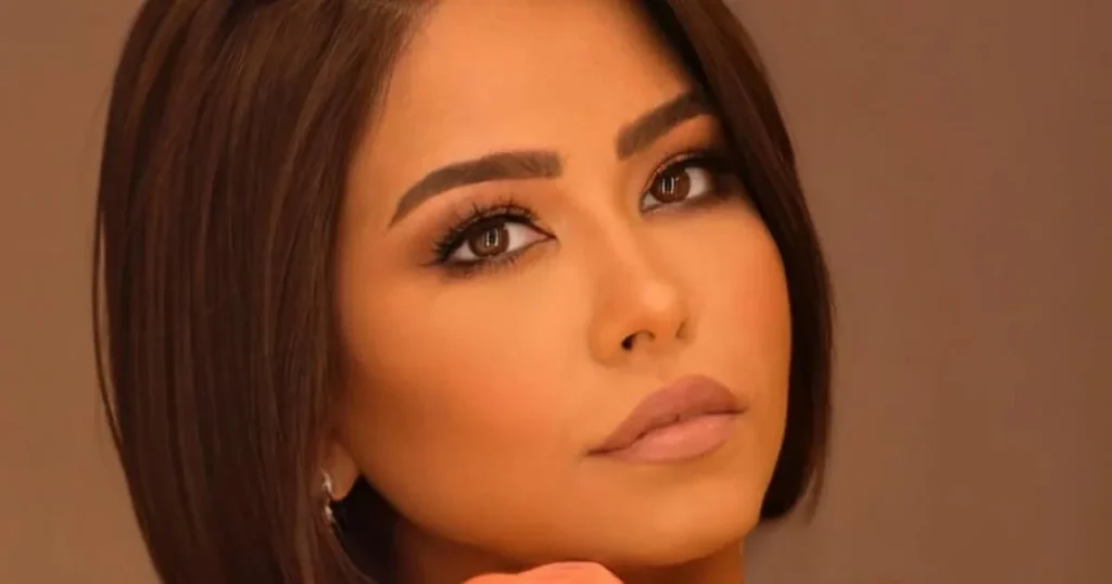 شيرين عبد الوهاب تنفي تدهور حالتها الصحية