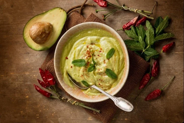 صلصة أفوكادو حارة بنكهة الفلفل