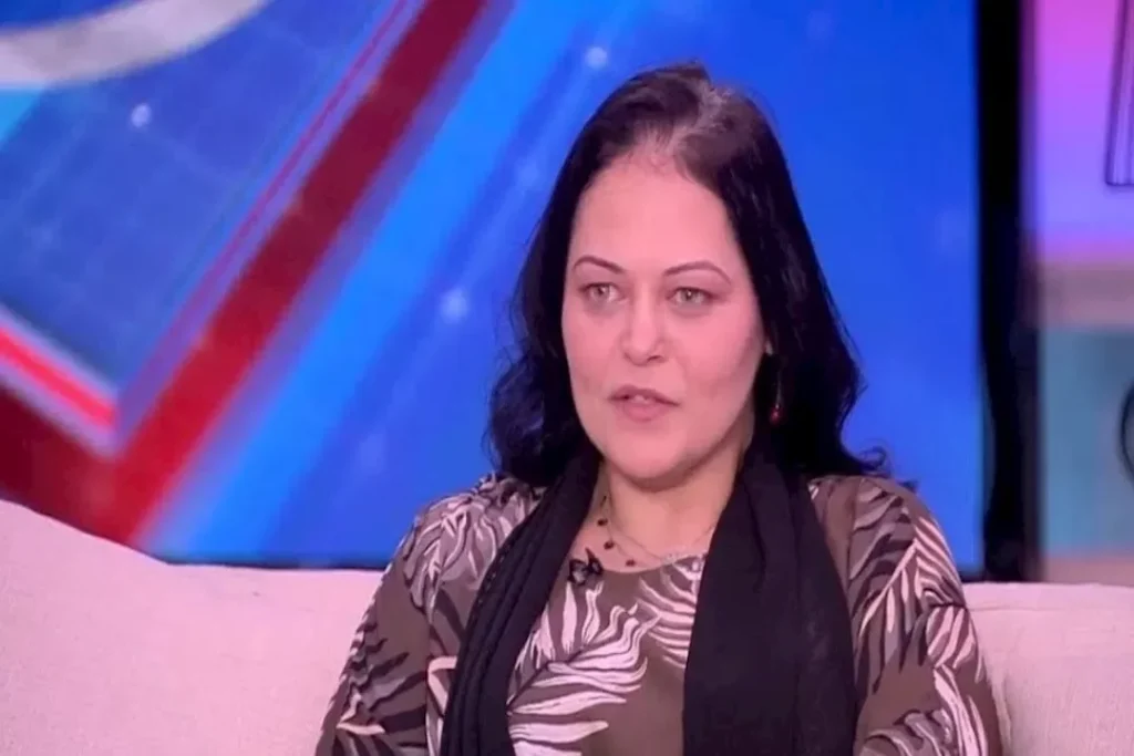 بعد وفاة نيفين مندور.. ما أسباب وأعراض الاختناق؟