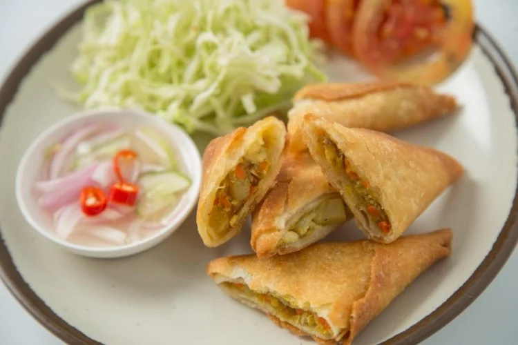 سمبوسة هندية بالخضار