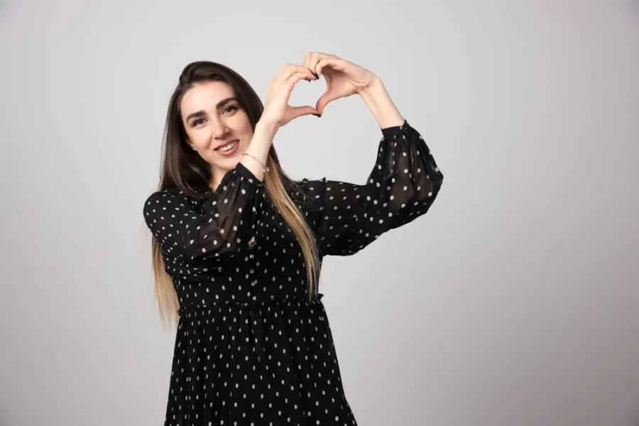 الحب دواء.. كيف تعيد المشاعر الإيجابية ضبط جهازك المناعي؟