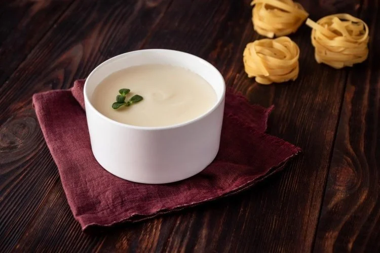 صلصة بشاميل كريمية