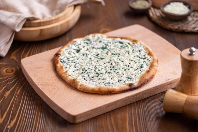 فطاير جبنة بنعناع طازج