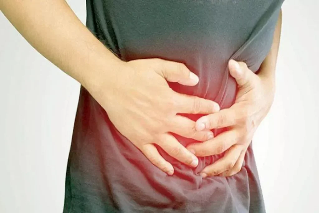 القولون التقرحي والقولون العصبي: طبيب يوضح الفرق