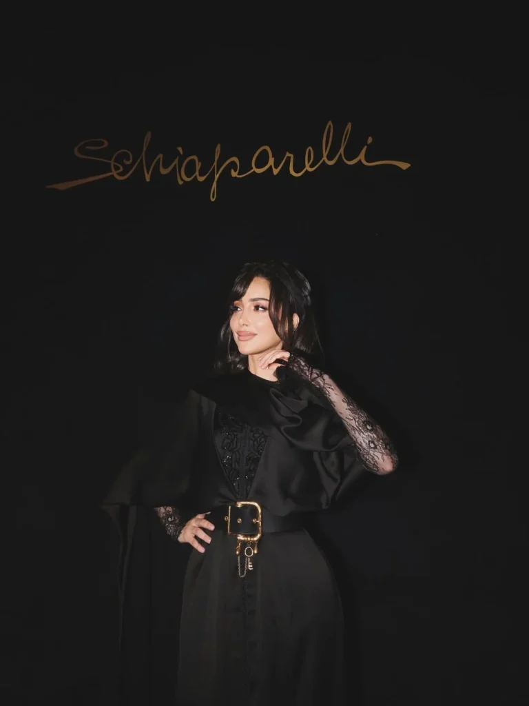 بسمة بوسيل بإطلالة درامية بتوقيع Schiaparelli