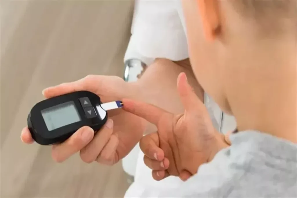 علامات مبكرة تشير إلى السكري لدى الأطفال