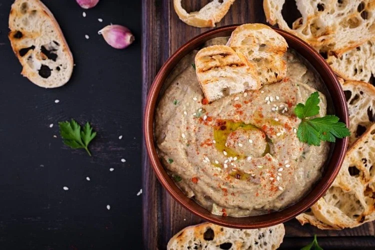 بابا غنوج بنكهة الدخان