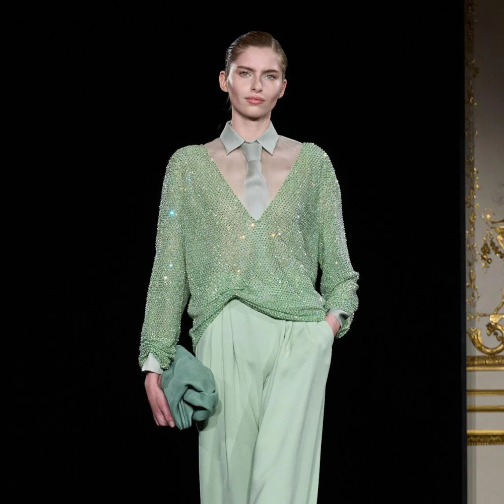 كيف تعتمدين صيحة القطع الواسعة في العيد؟ نصائح منسقة أزياء