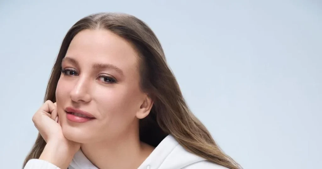 سيريناي ساريكايا تصبح سفيرة علامة لوريال باريس العالمية