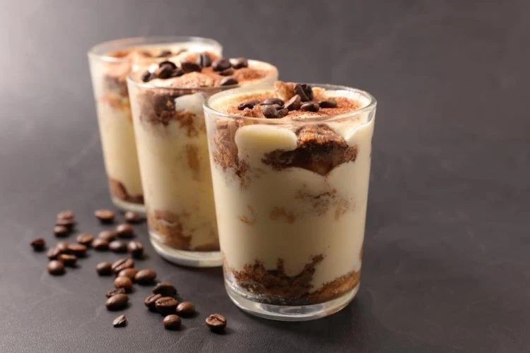 حلى قهوة باردة