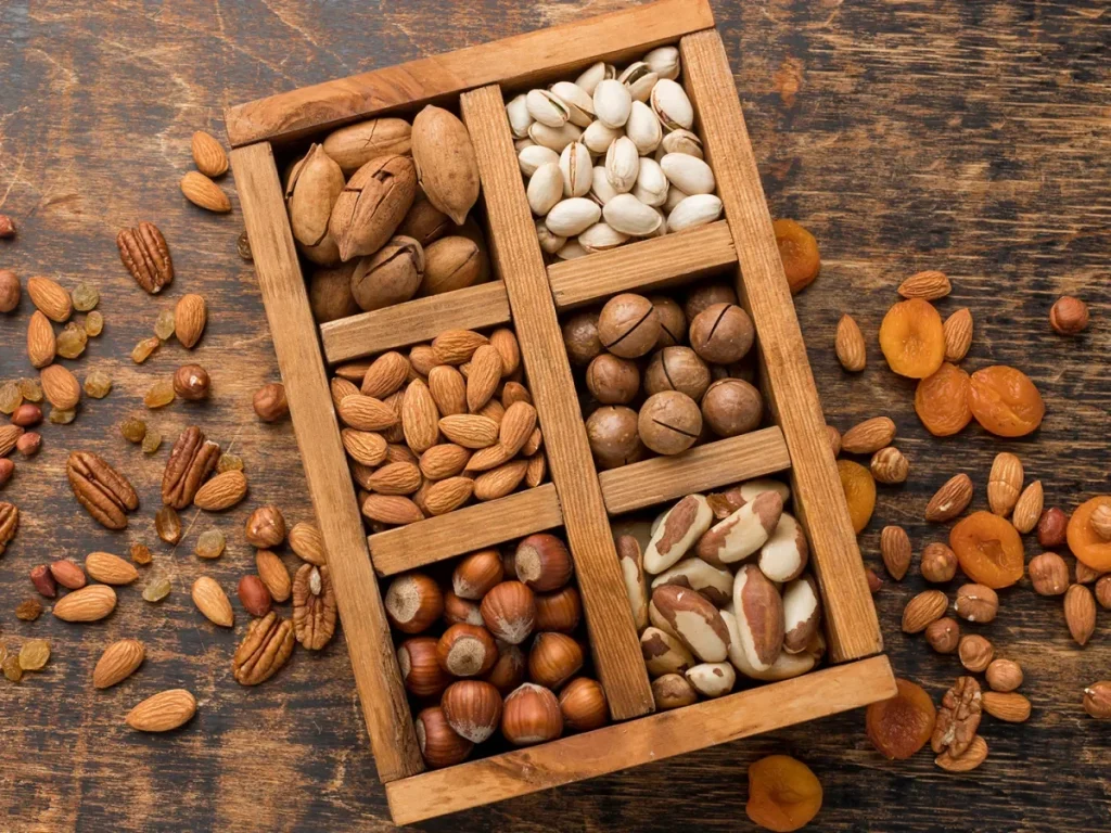 دور نمط الحياة والأغذية في تعزيز هرمون الميلاتونين بالجسم