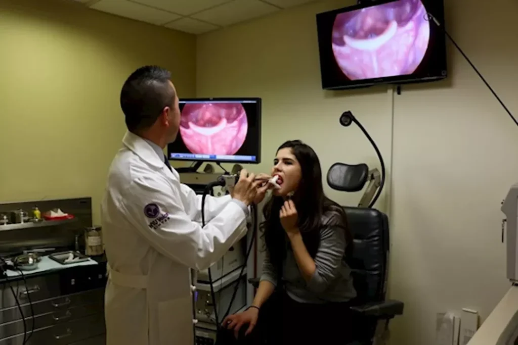 التنظير الحنجري: 4 فحوص للكشف عن الأحبال الصوتية