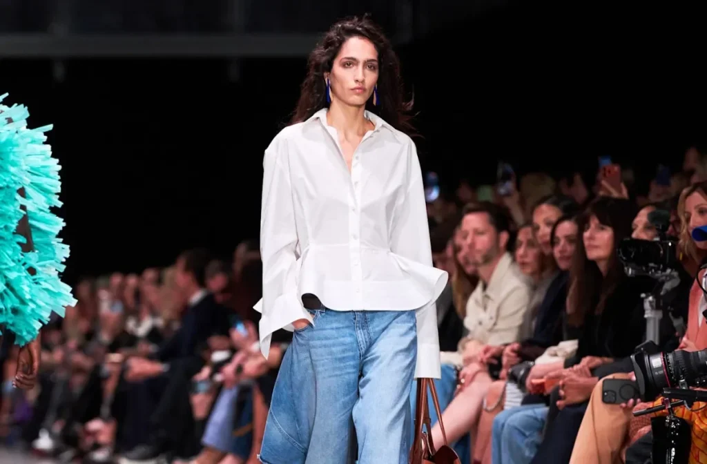 أبرز 7 صيحات أزياء لربيع وصيف 2026