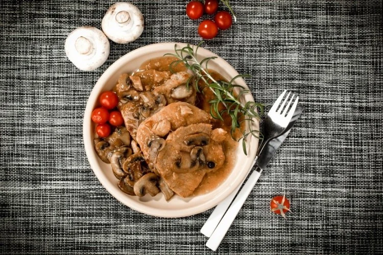 لحم بصوص بني وفطر