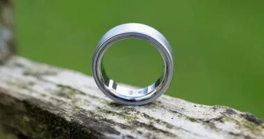 Oura خاتم ذكي يطلق تحديثات لتتبع الصحة الهرمونية للنساء