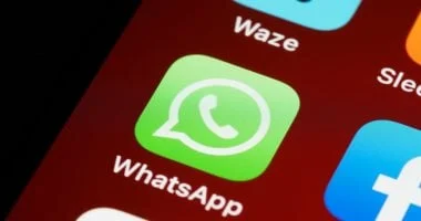 واتساب يطلق ميزة ذكاء الأعمال لتعزيز دعم العملاء تلقائيًا للشركات الصغيرة