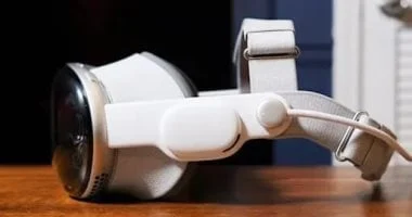 تقرير: وصول نظارة Apple Vision Pro يتأخر لمدة عامين على الأقل